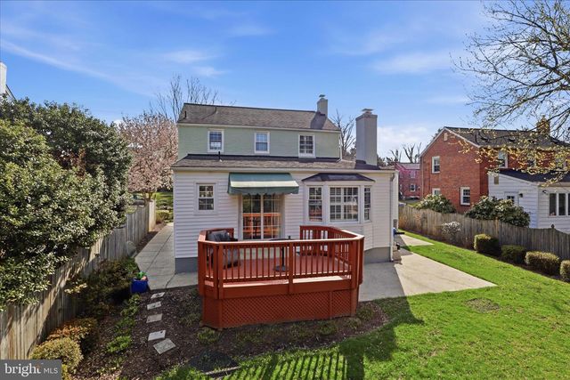 10010 RAYNOR RD, Silver Spring, MD 20901