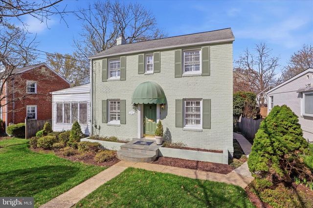 10010 RAYNOR RD, Silver Spring, MD 20901