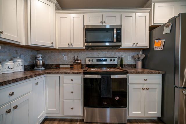 4871 DEMOCRACY DR, Ashland, MO 63010