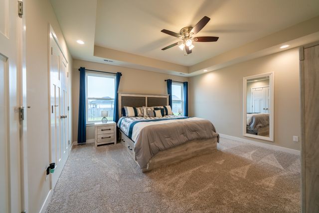 4871 DEMOCRACY DR, Ashland, MO 63010