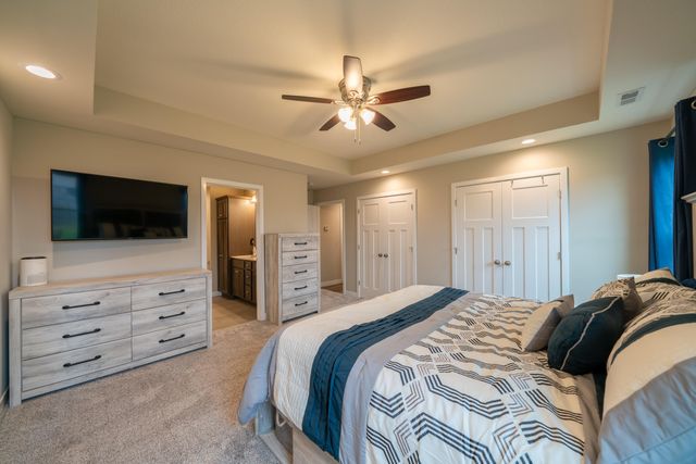 4871 DEMOCRACY DR, Ashland, MO 63010