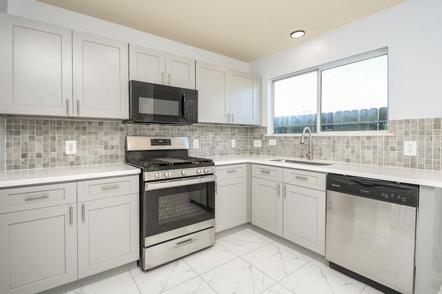 6233 Lone Prairie Way, Katy, TX 77449