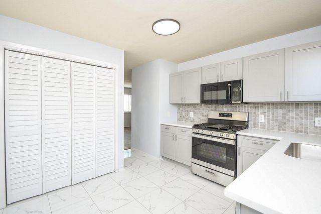 6233 Lone Prairie Way, Katy, TX 77449