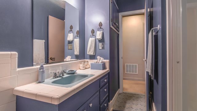 500 Richbourgh Road, Greenville, SC 29615