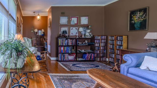 500 Richbourgh Road, Greenville, SC 29615