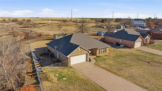 3880 Terrace Hills Court, Piedmont, OK 73078