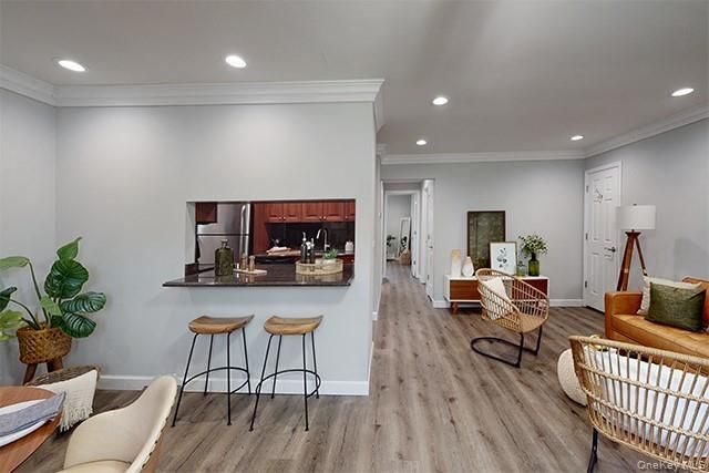 118 Easy Street 118E, Sayville, NY 11782