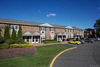 118 Easy Street 118E, Sayville, NY 11782