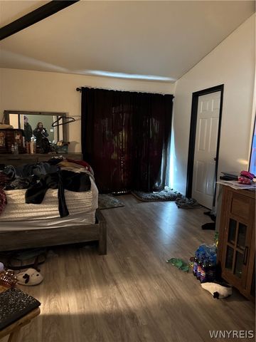 4021 Bell Street, Niagara Falls, NY 14305