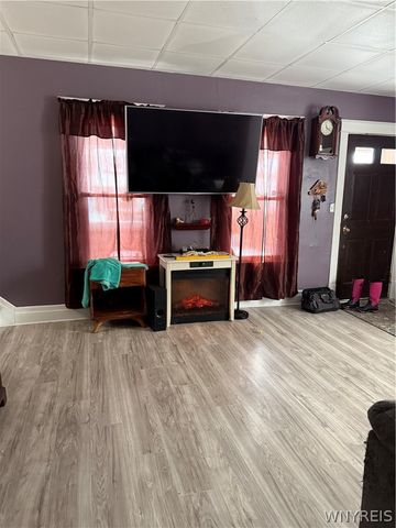 4021 Bell Street, Niagara Falls, NY 14305