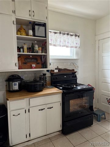 4021 Bell Street, Niagara Falls, NY 14305