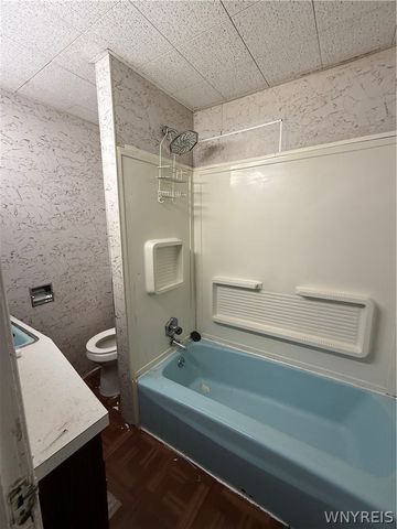 4021 Bell Street, Niagara Falls, NY 14305