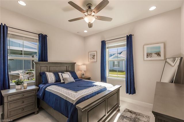 7263 Cayo Coco LN, Naples, FL 34113