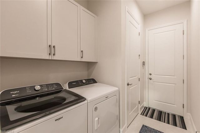 7263 Cayo Coco LN, Naples, FL 34113