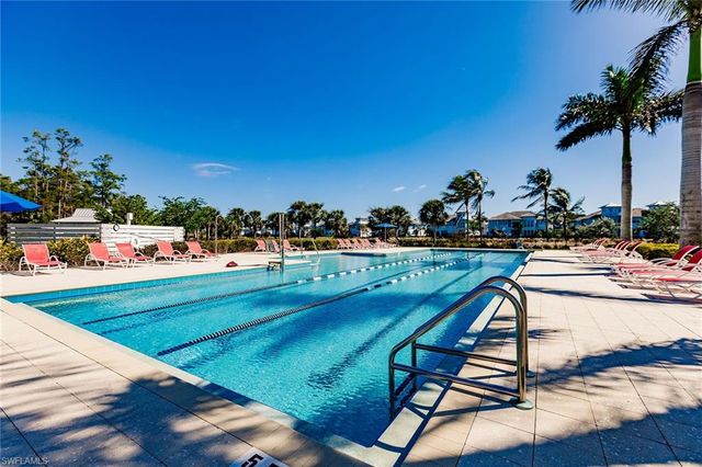 7263 Cayo Coco LN, Naples, FL 34113