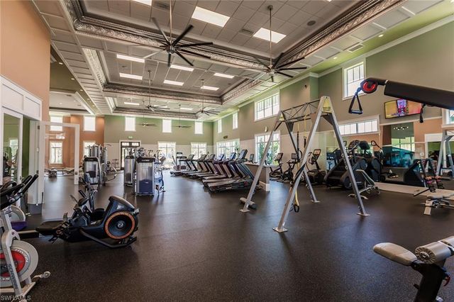 7263 Cayo Coco LN, Naples, FL 34113