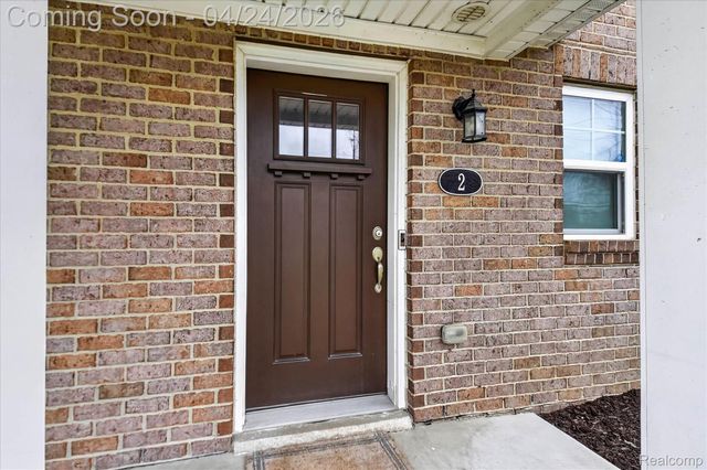 2500 Normandy Road 2, Royal Oak, MI 48073