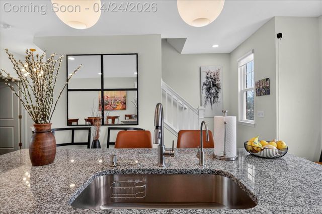 2500 Normandy Road 2, Royal Oak, MI 48073