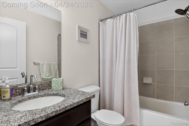 2500 Normandy Road 2, Royal Oak, MI 48073