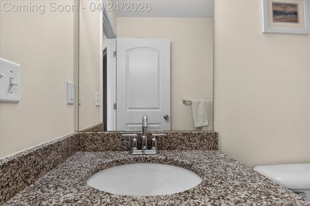 2500 Normandy Road 2, Royal Oak, MI 48073