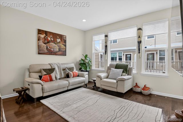 2500 Normandy Road 2, Royal Oak, MI 48073