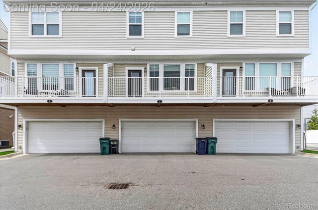 2500 Normandy Road 2, Royal Oak, MI 48073