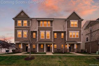 2500 Normandy Road 2, Royal Oak, MI 48073