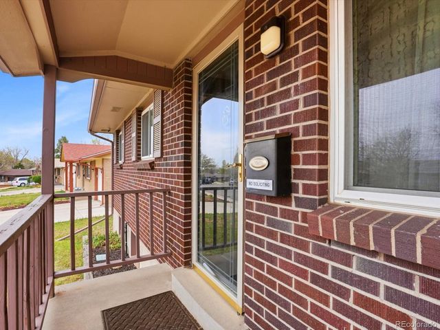 8158 Loretta Drive, Denver, CO 80221