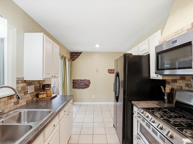 8158 Loretta Drive, Denver, CO 80221