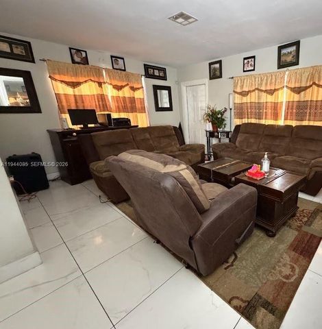 7570 Miramar Pkwy, Miramar, FL 33023