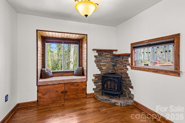 114 Walker Street, Black Mountain, NC 28711