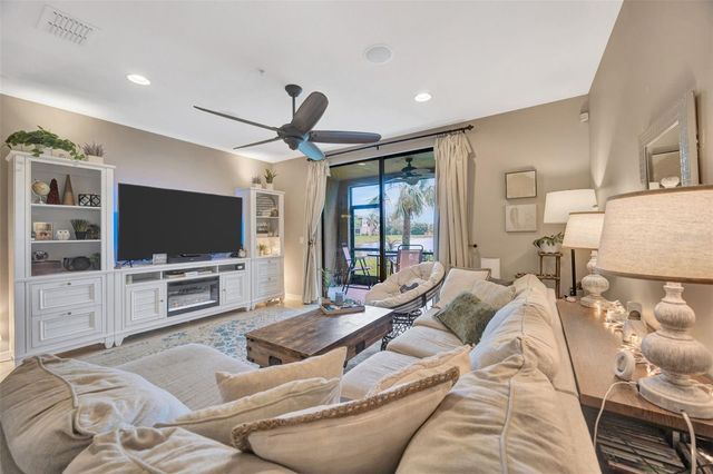 7339 SKYBIRD ROAD 7339, Bradenton, FL 34209