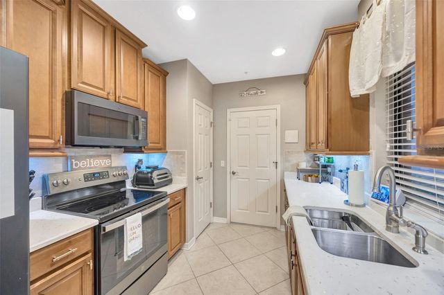 7339 SKYBIRD ROAD 7339, Bradenton, FL 34209