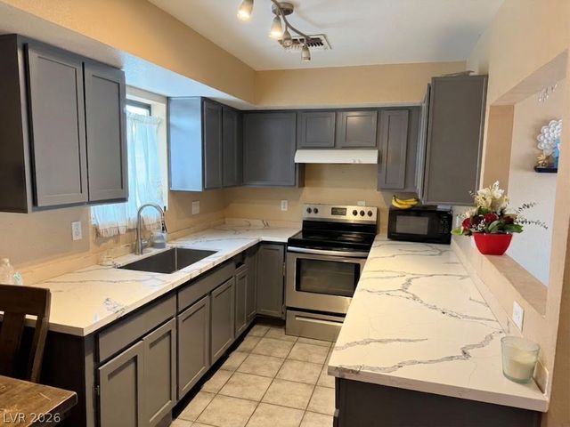 3505 Kemp Street, North Las Vegas, NV 89032