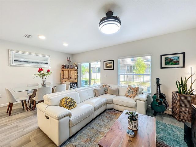 4460 CAMPSITE LOOP, Orlando, FL 32824