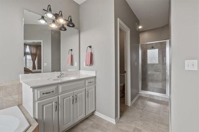 126 N Pecan Street, Gardner, KS 66030