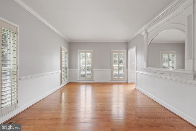 9900 CHAPPELL LN, Vienna, VA 22181