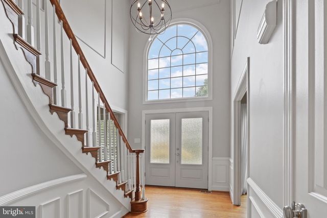 9900 CHAPPELL LN, Vienna, VA 22181