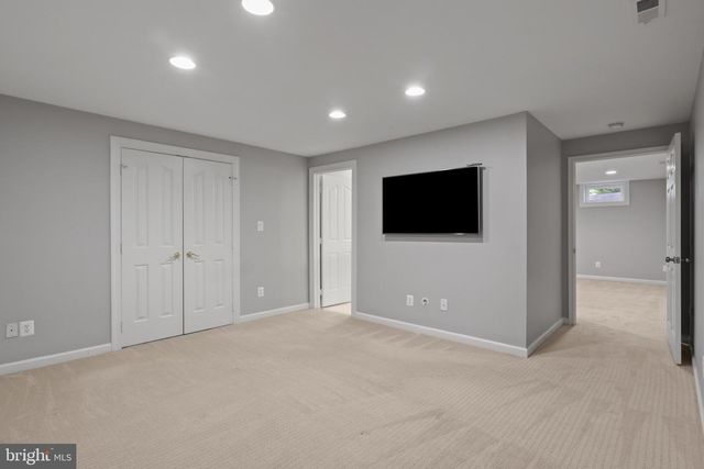 9900 CHAPPELL LN, Vienna, VA 22181