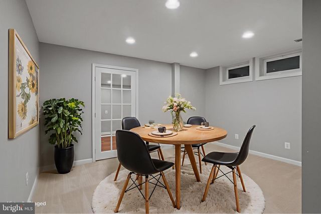 9900 CHAPPELL LN, Vienna, VA 22181