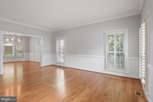 9900 CHAPPELL LN, Vienna, VA 22181
