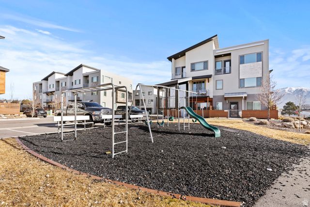 2236 N 525 W, Layton, UT 84041