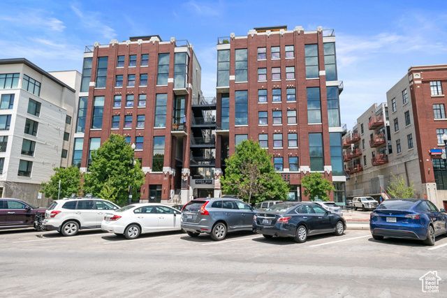 360 W 300 S #233, Salt Lake City, UT 84101
