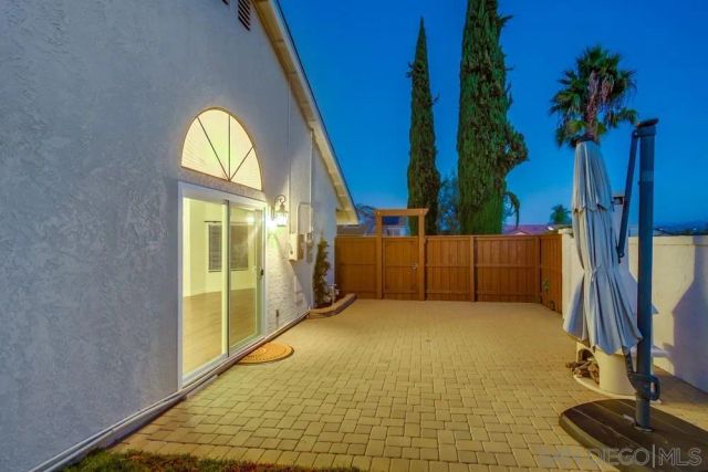 5359 Triple Crown Dr, Bonsall, CA 92003