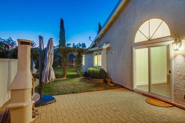 5359 Triple Crown Dr, Bonsall, CA 92003