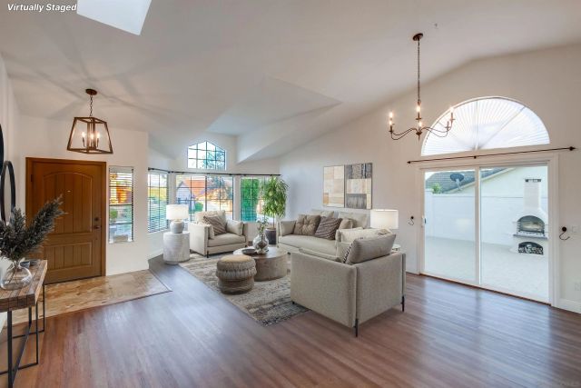 5359 Triple Crown Dr, Bonsall, CA 92003