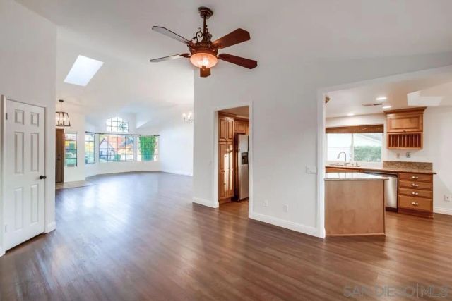 5359 Triple Crown Dr, Bonsall, CA 92003