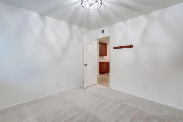 5359 Triple Crown Dr, Bonsall, CA 92003