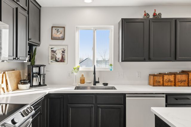 4472 Tamara Lane, West Des Moines, IA 50265