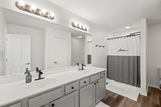 4472 Tamara Lane, West Des Moines, IA 50265